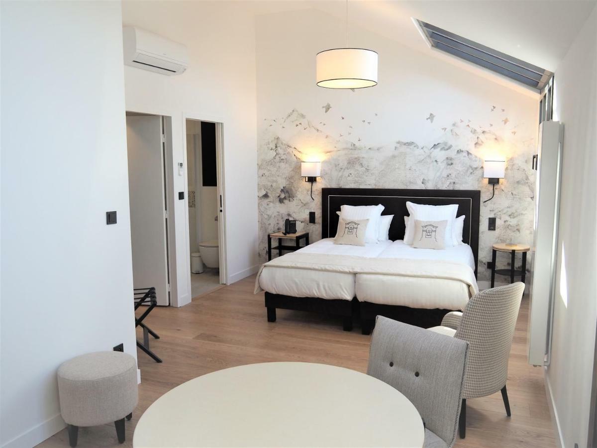 College Des Doctrinaires Hotel เลคตูร์ ภายนอก รูปภาพ
